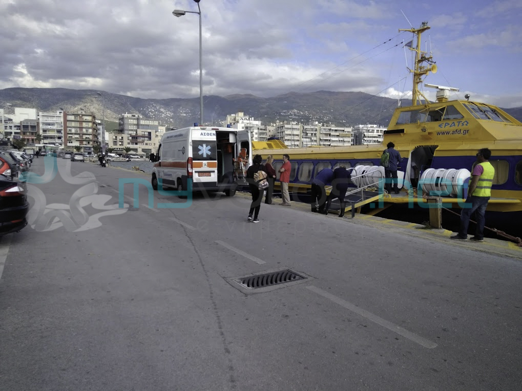Το "δελφίνι" ετοιμάζεται για αποπλου